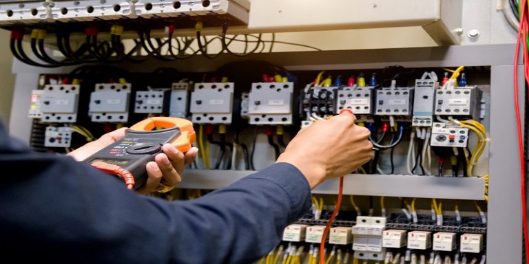 ΑΠΑΙΤΗΣΕΙΣ ΓΙΑ ΤΙΣ ΗΛΕΚΤΡΙΚΕΣ ΕΓΚΑΤΑΣΤΑΣΕΙΣ ΜΕ ΤΟ ΕΛΛΗΝΙΚΟ ΠΡΟΤΥΠΟ ΕΛΟΤ 60364